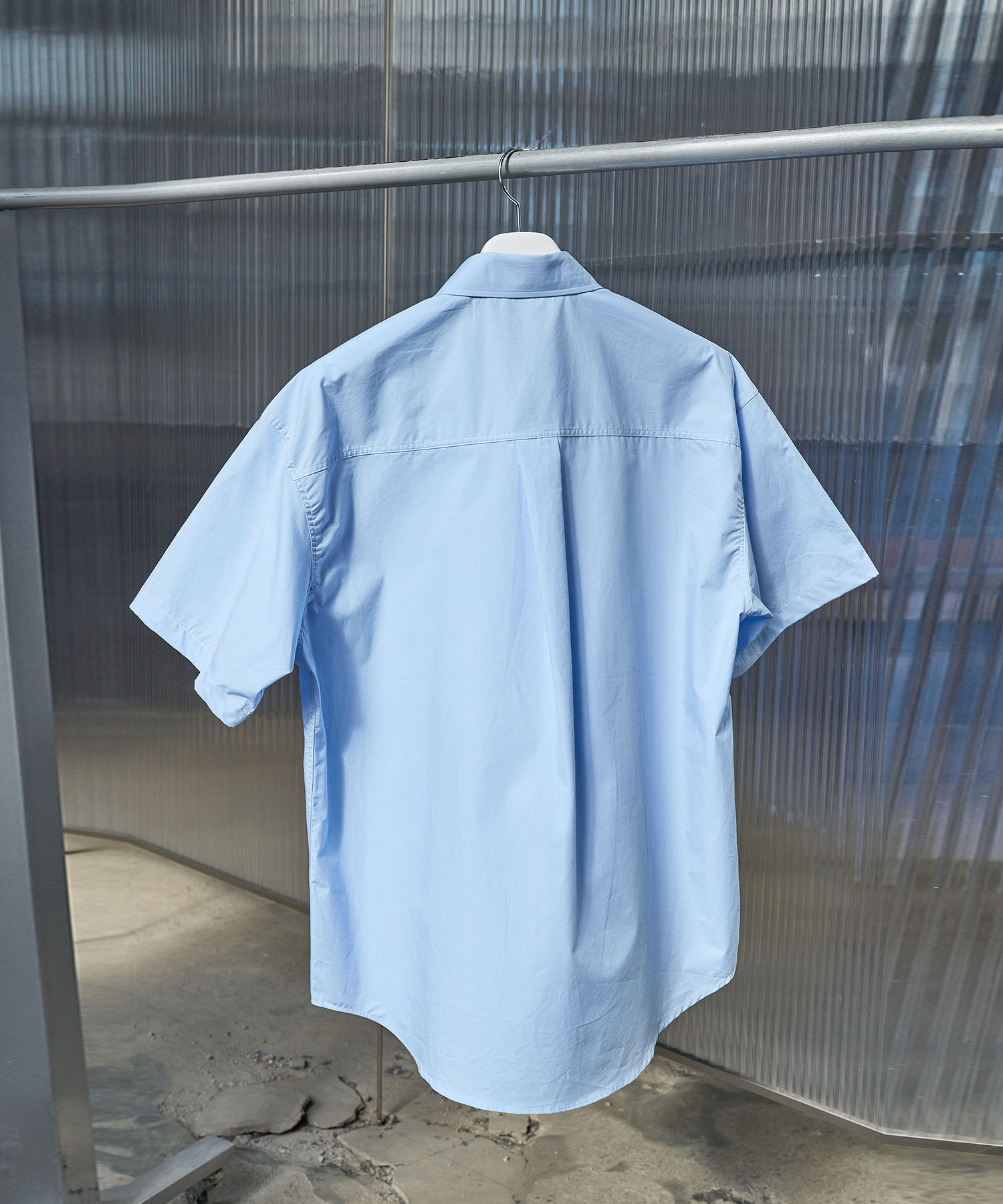 [5.30 예약배송] Label Point Half Shirt_Sky Blue