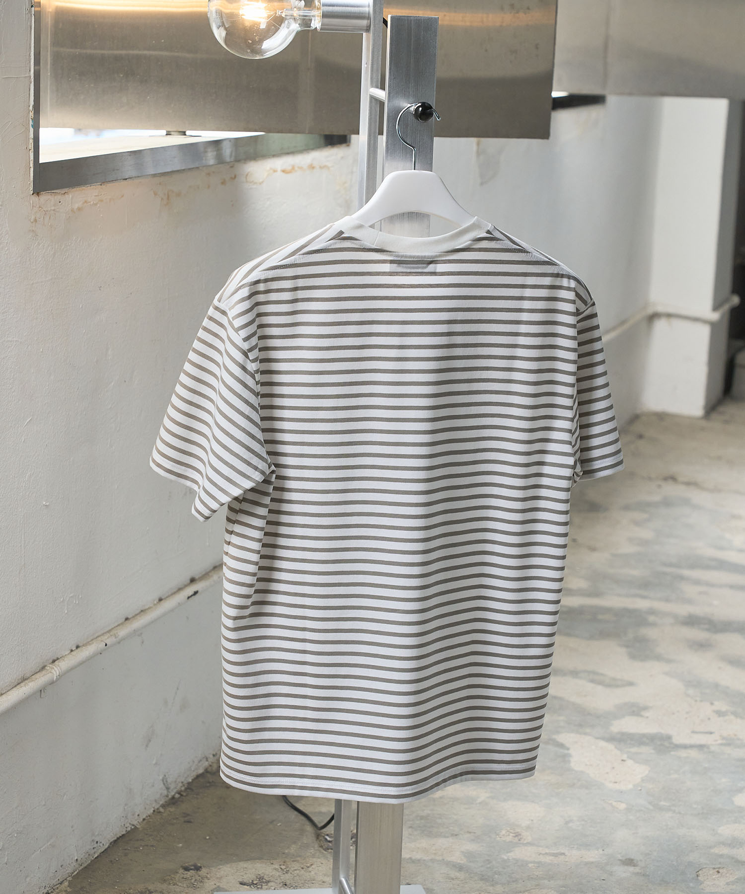 [5.29 예약배송] Round Stripe T-Shirt_Beige