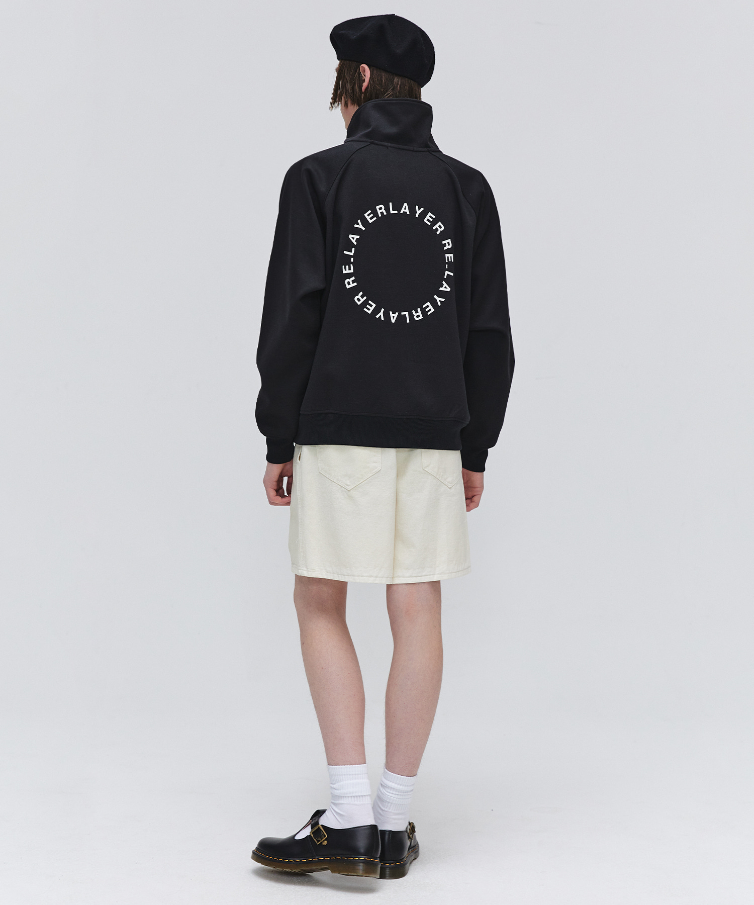 Half Zip-Up Circle Sweatshirt - Black