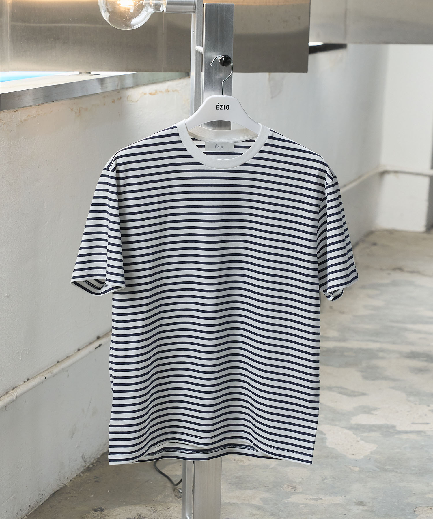 [5.29 예약배송] Round Stripe T-Shirt_Navy